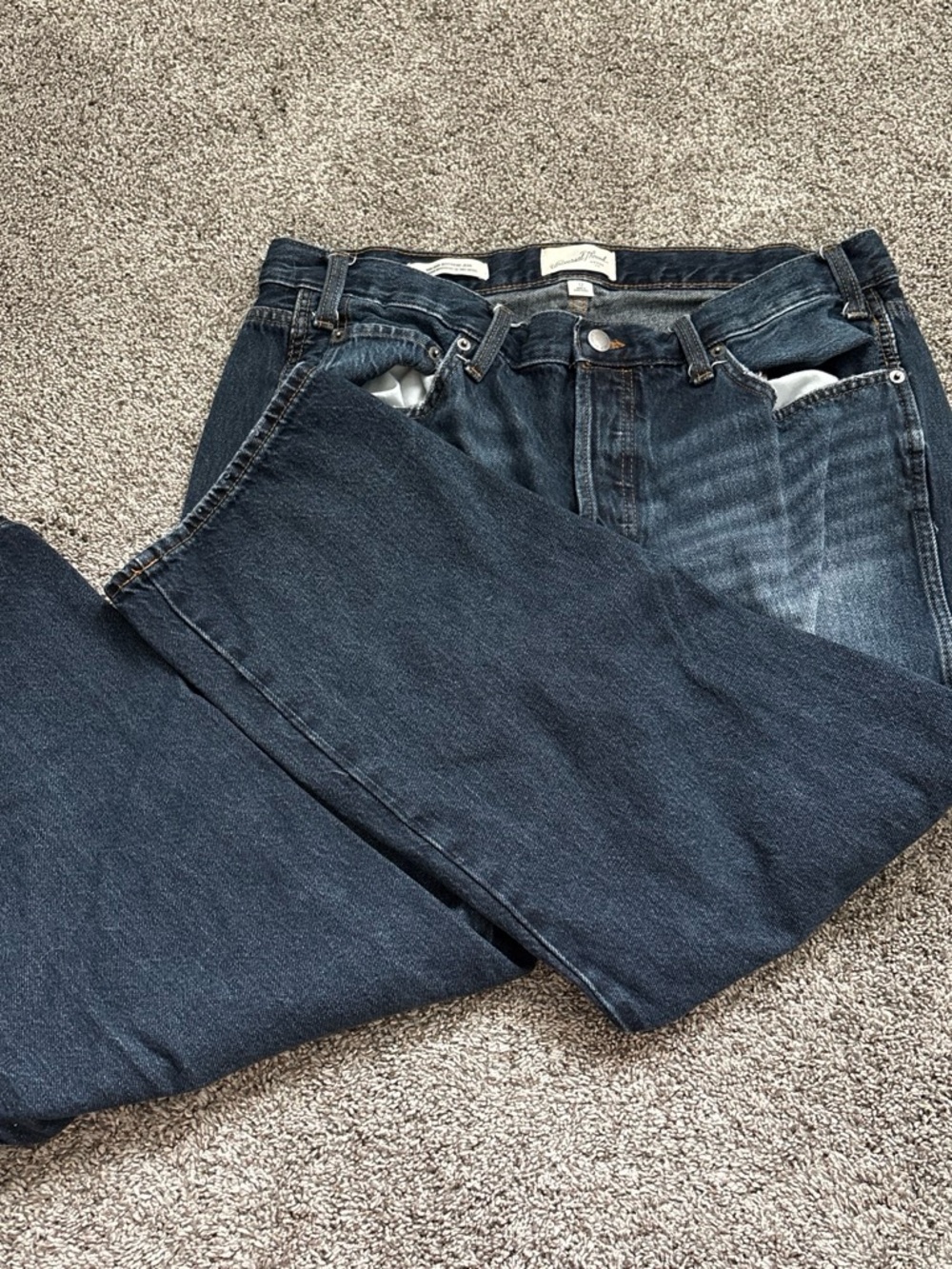 UNIVERSAL THREADS Boyfriend Jeans